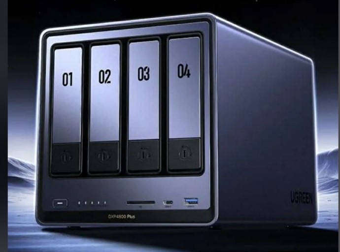 磁盘阵列 绿联/UGREEN DXP4800 Plus 外接式 32TB